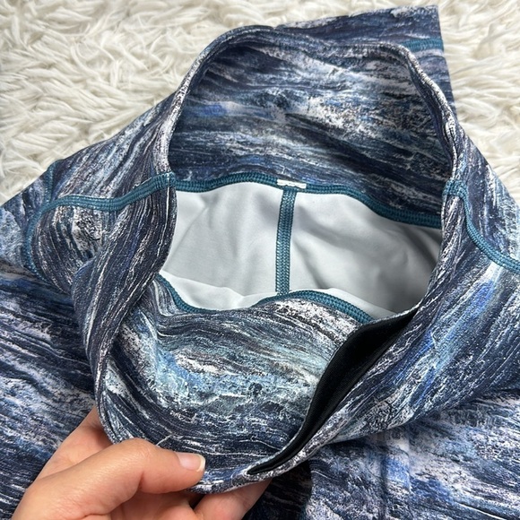 Lululemon Wunder Under Low-Rise Tight *Full-On Luxtreme 28" Aerial Drift Multi - Picture 3 of 6